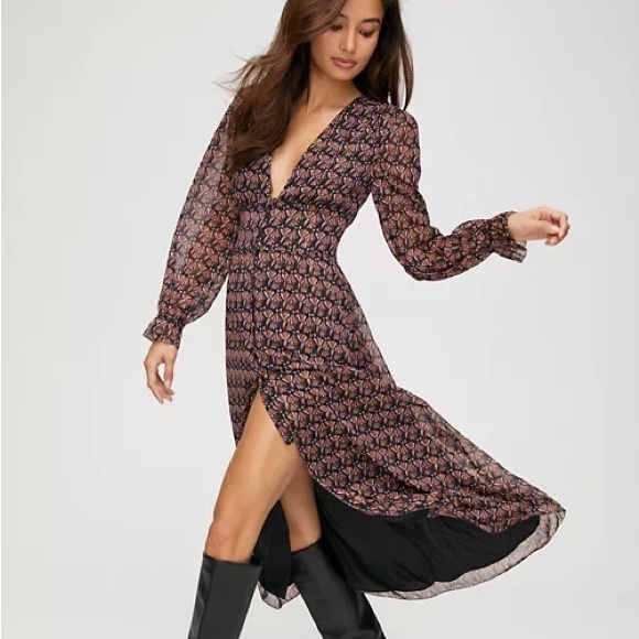 Aritzia Maxine Dress - Picture 5 of 6